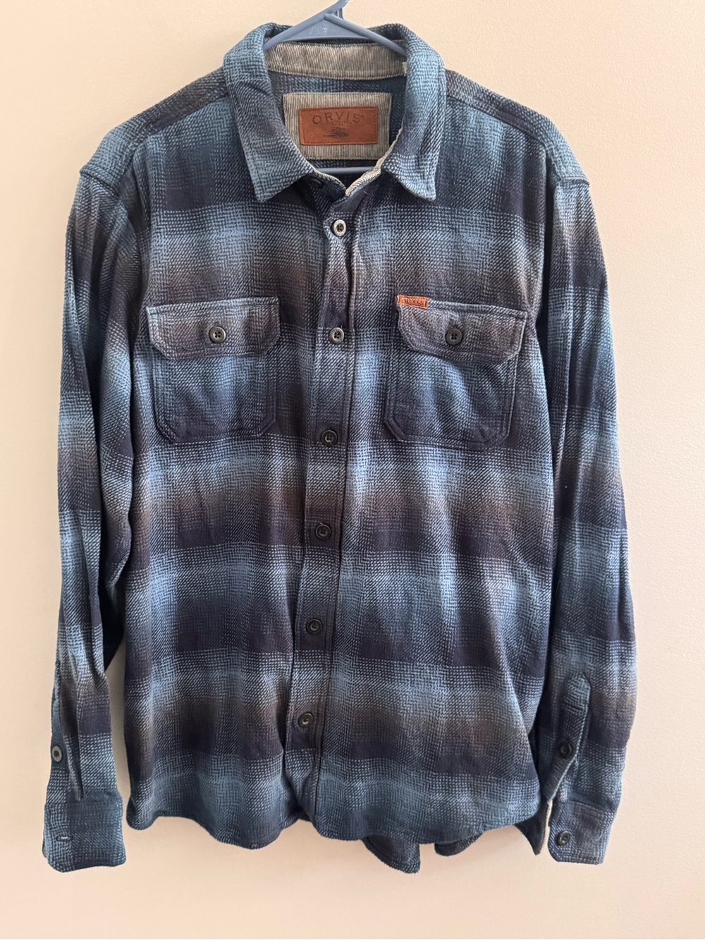 Orvis Men’s Large Blue Plaid Flannel Button Up Shirt Outdoor Workwear